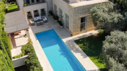 A private estate in Tuscan style